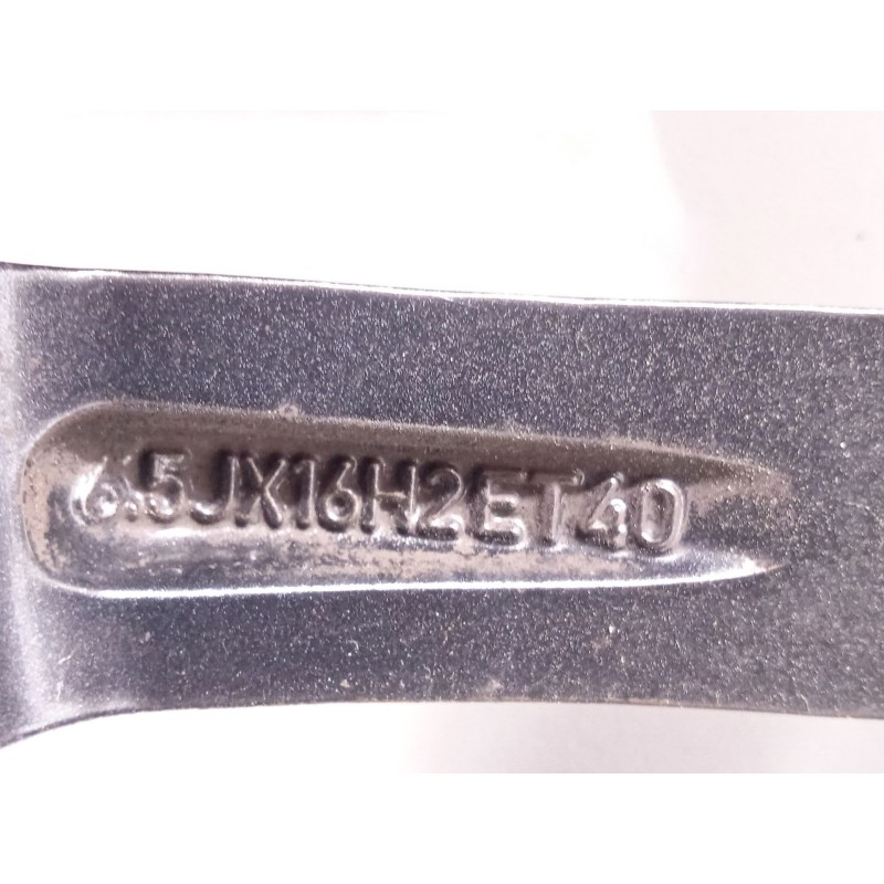 Recambio de llanta para ford transit courier trend referencia OEM IAM HT761007AA 2160657 