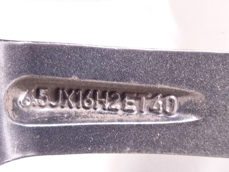 Recambio de llanta para ford transit courier trend referencia OEM IAM HT761007AA 2160657 