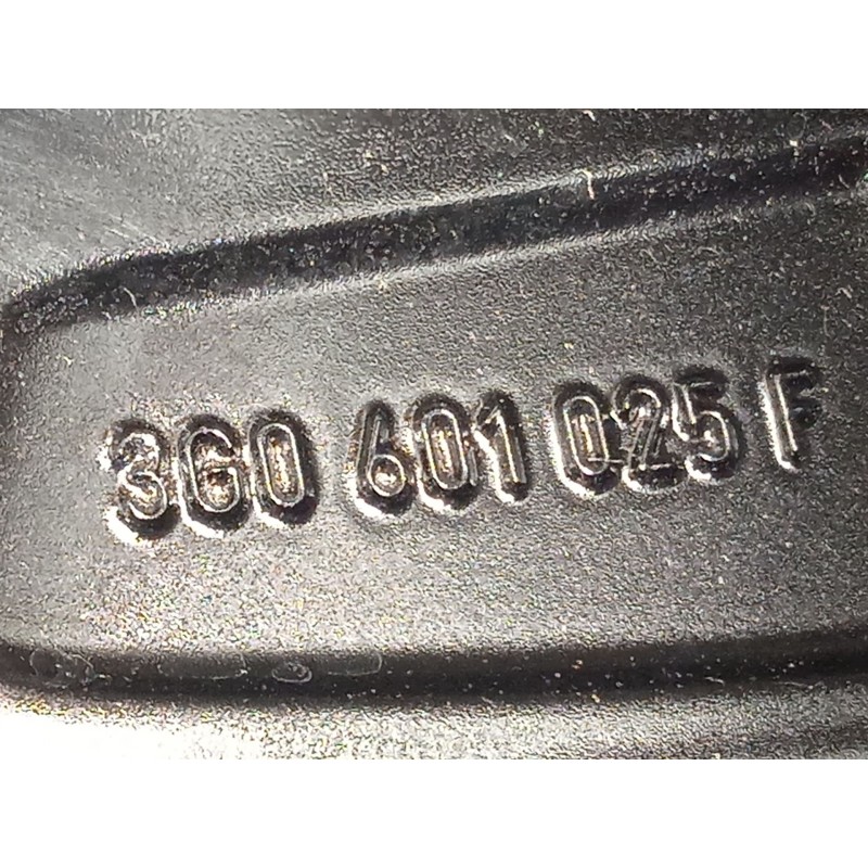 Recambio de llanta para volkswagen passat variant (cb5) 2.0 bluemotion referencia OEM IAM 3G0601025F 3G0601025FFZZ 
