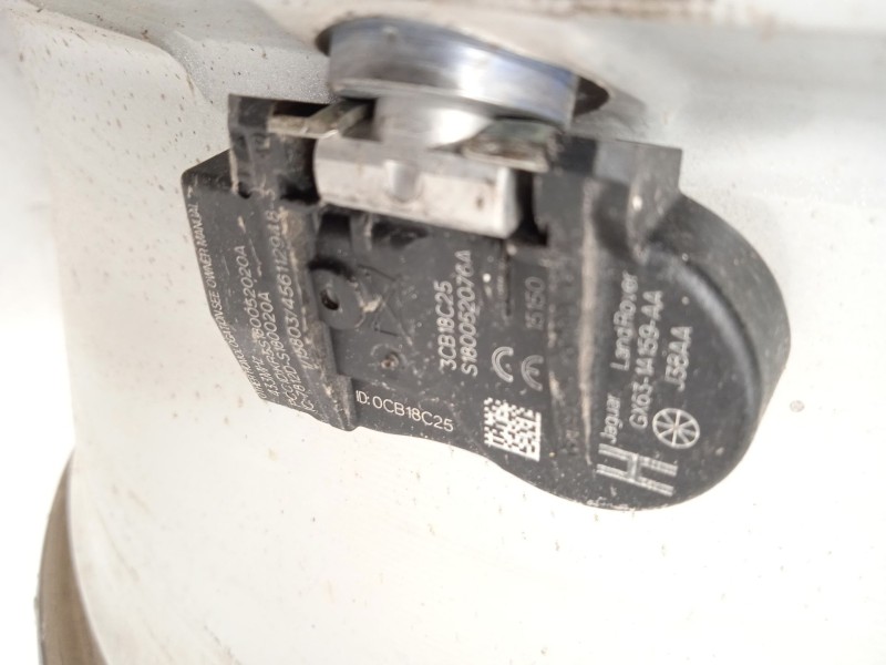 Recambio de llanta para land rover discovery sport 2.0 td4 cat referencia OEM IAM FK721007AB LR073512 