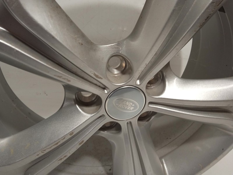 Recambio de llanta para land rover discovery sport 2.0 td4 cat referencia OEM IAM FK721007AB LR073512 