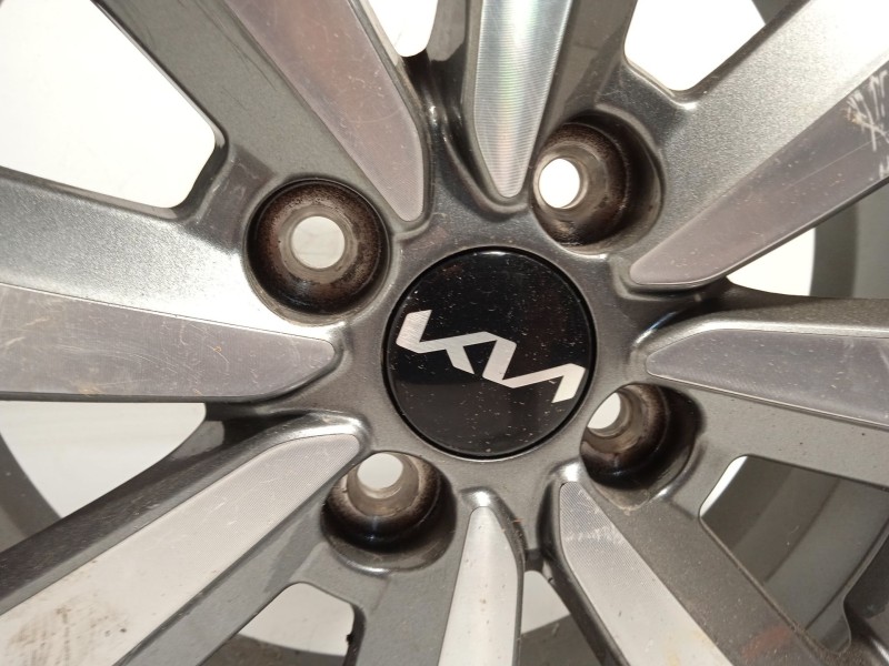 Recambio de llanta para kia stonic (ybcuv) 1.2 cat referencia OEM IAM 52910H8270  