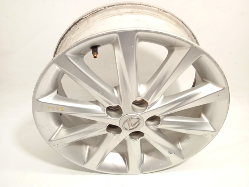 Recambio de llanta para lexus ct 200h referencia OEM IAM 4261176040  
