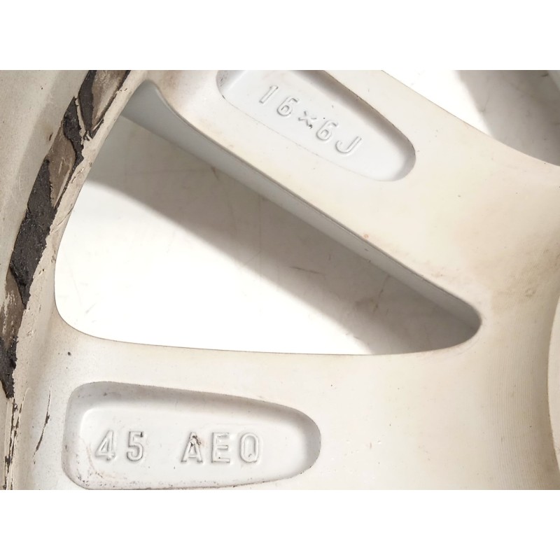 Recambio de llanta para lexus ct 200h referencia OEM IAM 4261176040  