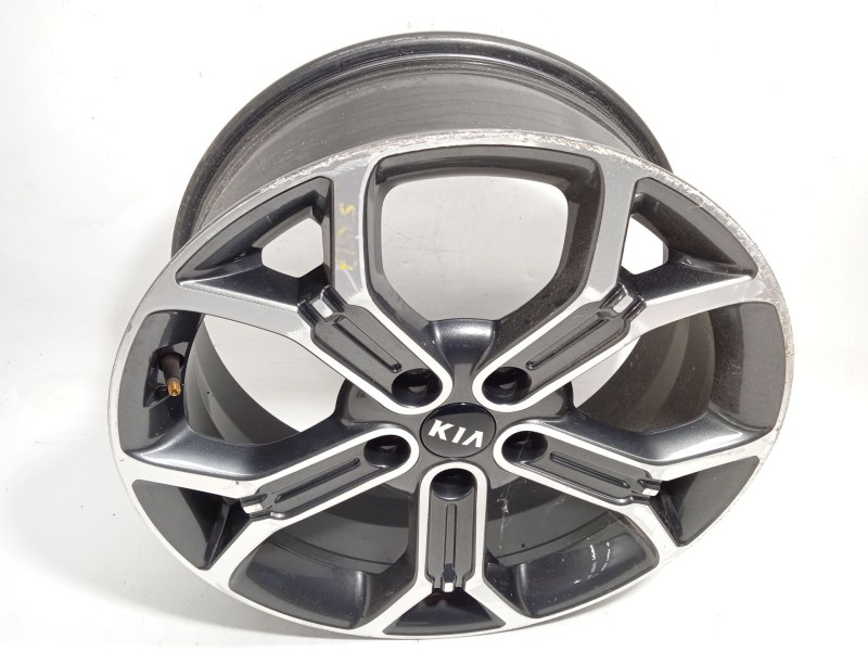 Recambio de llanta para kia xceed 1.4 tgdi cat referencia OEM IAM 52910J7800  