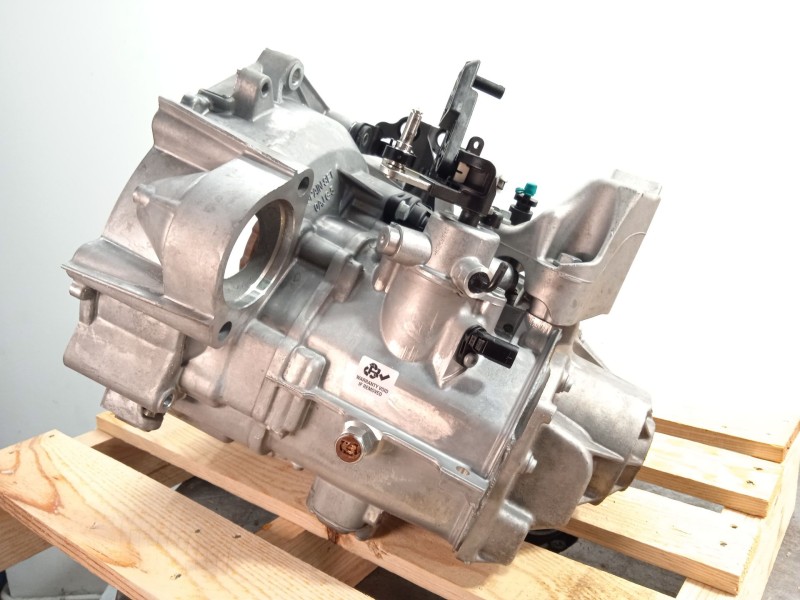 Recambio de caja cambios para seat ibiza (kj1) 1.0 fr referencia OEM IAM UHC 0AJ300043T 