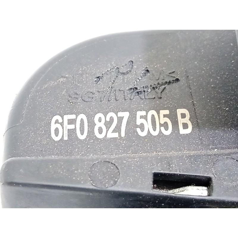 Recambio de cerradura maletero / porton para seat ibiza (kj1) 1.0 fr referencia OEM IAM 6F0827505B 6F0827505B9B9 