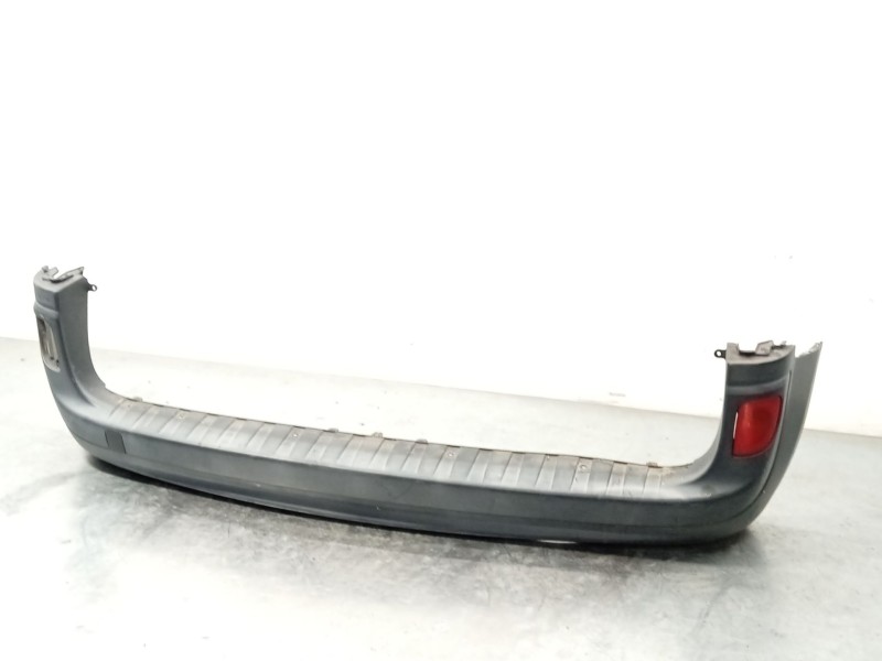 Recambio de paragolpes trasero para renault kangoo profesional referencia OEM IAM 7701478196  