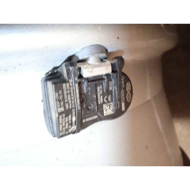 Recambio de llanta para kia carens iv van (a4) crdi referencia OEM IAM 52910A4750  