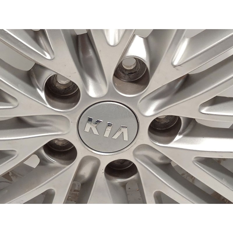 Recambio de llanta para kia carens iv van (a4) crdi referencia OEM IAM 52910A4750  