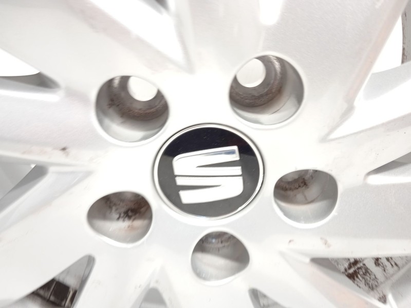 Recambio de llanta para seat ibiza (6p1) reference referencia OEM IAM 6P0601025F  
