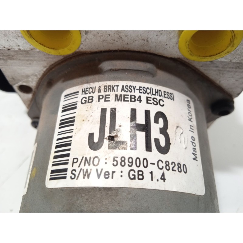 Recambio de abs para hyundai i20 active style active bluedrive referencia OEM IAM 58920C8280 6158945200 C858924550