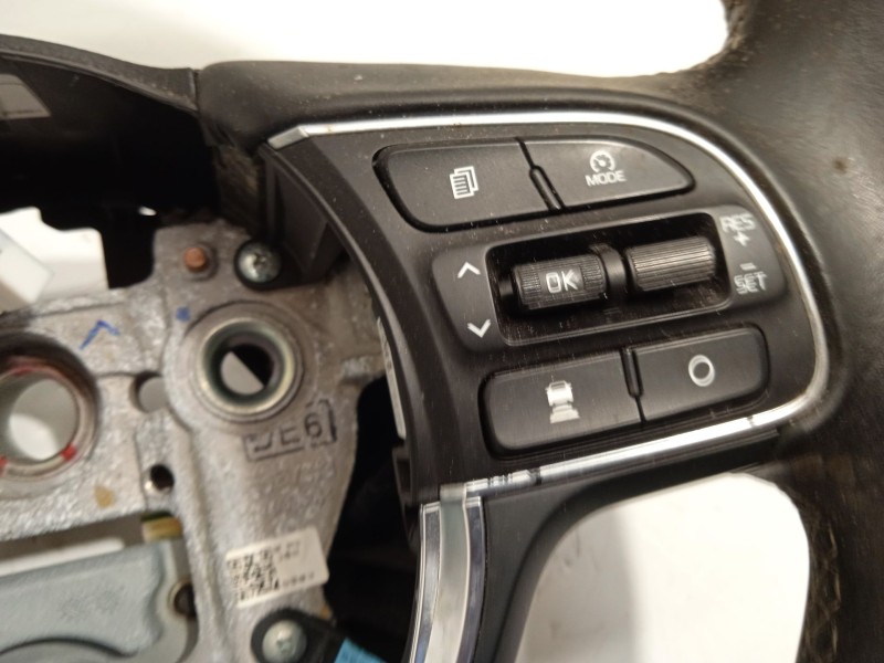 Recambio de volante para kia niro i (de) 1.6 gdi hybrid referencia OEM IAM 56100G5BW0DX3  