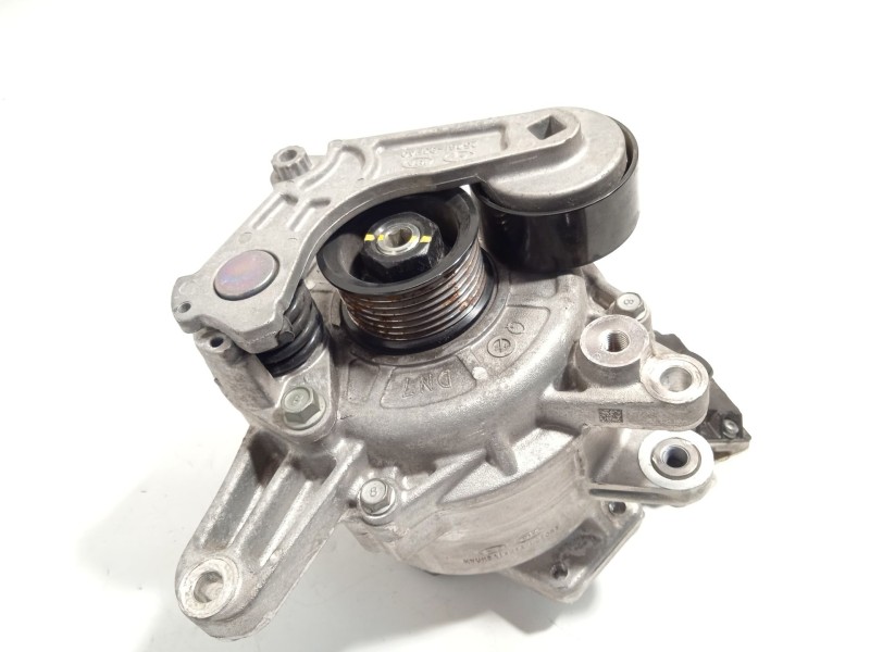 Recambio de alternador para kia niro i (de) 1.6 gdi hybrid referencia OEM IAM 3739003900  