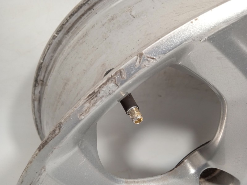 Recambio de llanta para ford s-max (wa6) 2.0 tdci referencia OEM IAM AM211007AA 1794181 