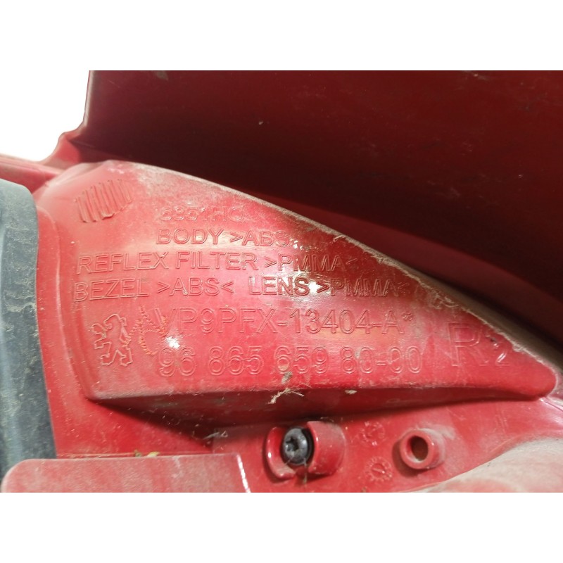 Recambio de piloto trasero derecho para peugeot 207/207+ (wa_, wc_) 1.4 referencia OEM IAM 9686565980 6351HQ 