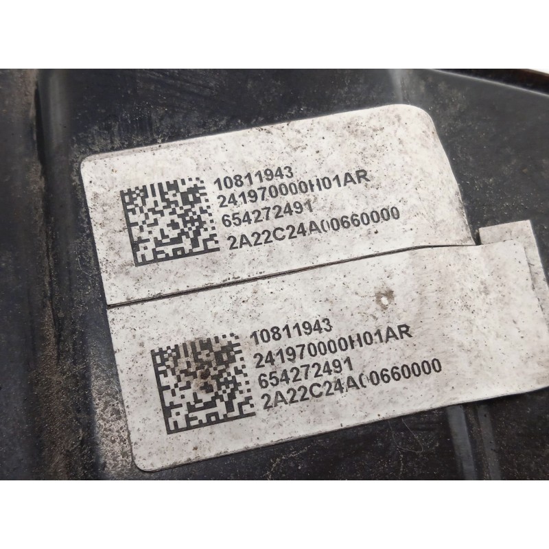 Recambio de mangueta delantera derecha para mg mg hs 1.5 t (sas23) referencia OEM IAM 10811943  