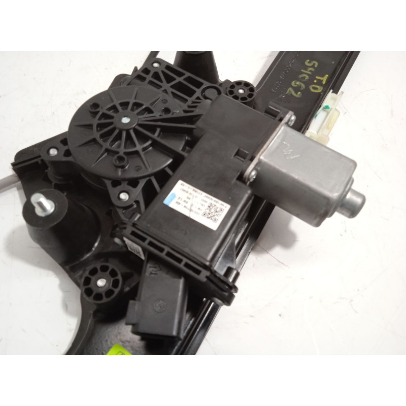 Recambio de elevalunas trasero derecho para mg mg hs 1.5 t (sas23) referencia OEM IAM 10367616  