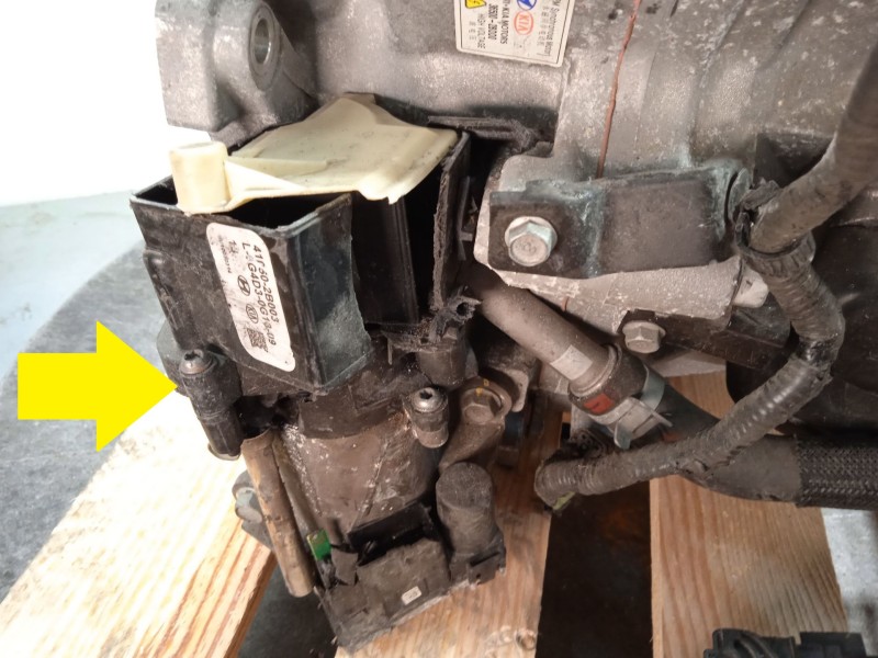 Recambio de caja cambios para hyundai kona klass hybrid 2wd referencia OEM IAM 365002BDD0  