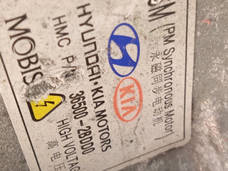 Recambio de caja cambios para hyundai kona klass hybrid 2wd referencia OEM IAM 365002BDD0  