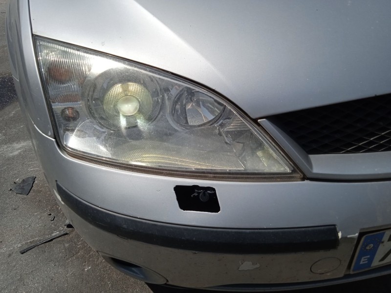 ford mondeo iii sedán (b4y) del año 2001