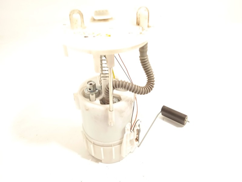 Recambio de bomba combustible para dacia dokker express furgoneta/monovolumen 1.6 lpg referencia OEM IAM 172025758R  