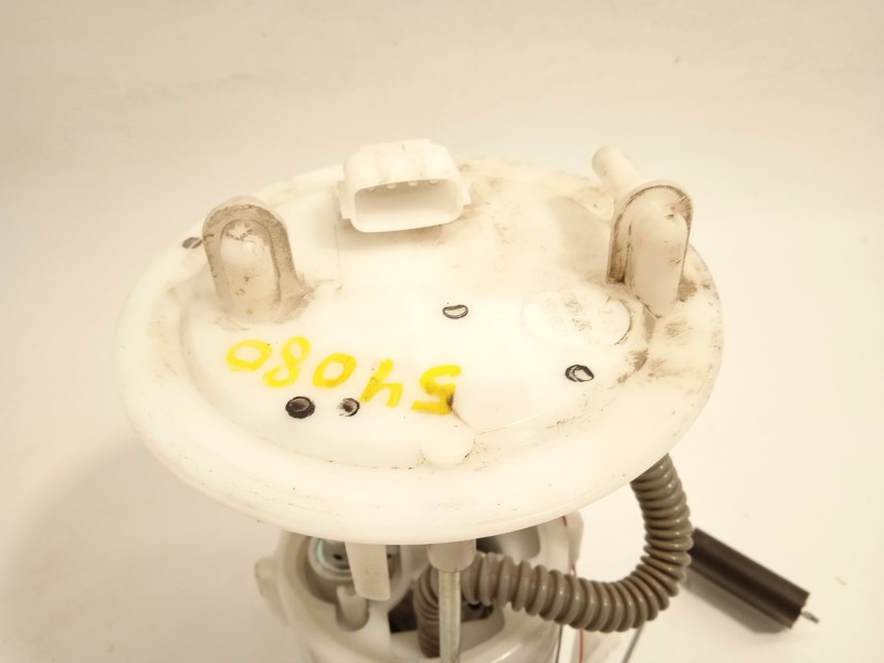 Recambio de bomba combustible para dacia dokker express furgoneta/monovolumen 1.6 lpg referencia OEM IAM 172025758R  