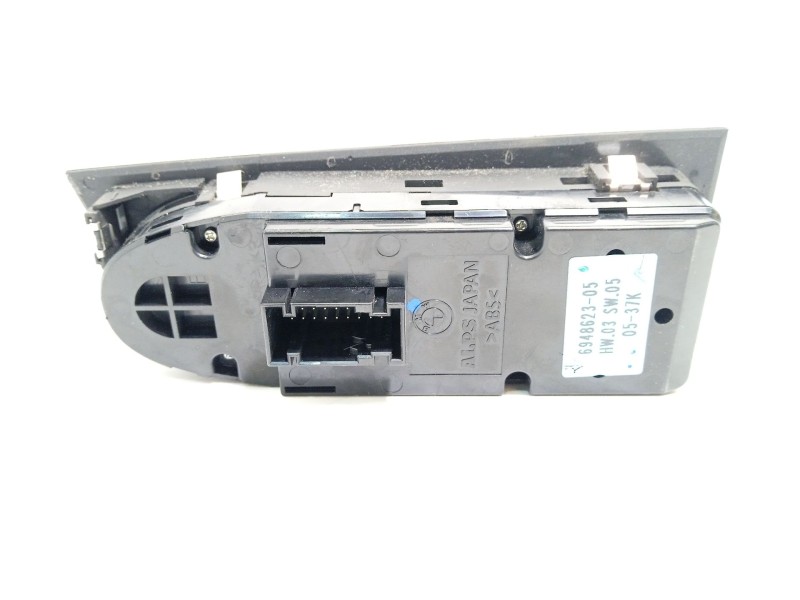 Recambio de mando elevalunas delantero izquierdo para bmw 3 (e90) 318 d referencia OEM IAM 694862305  