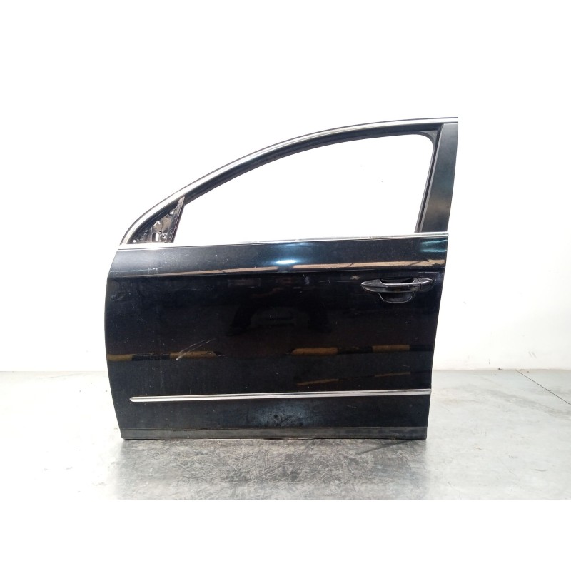 Recambio de puerta delantera izquierda para volkswagen passat b6 (3c2) 2.0 tdi 16v referencia OEM IAM 3C4831055J  