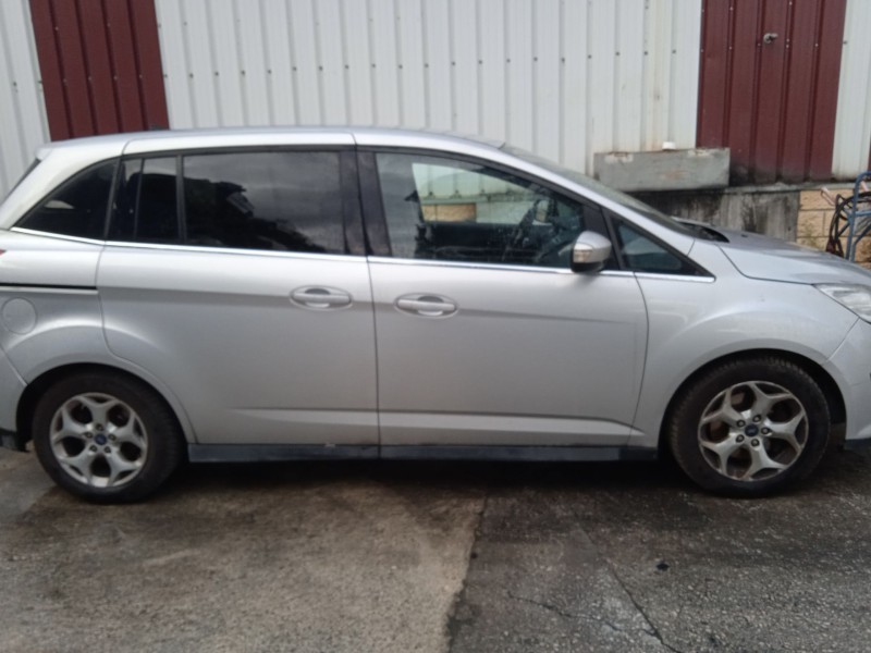 ford grand c-max (dxa/cb7, dxa/ceu) del año 2011