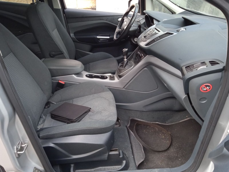 ford grand c-max (dxa/cb7, dxa/ceu) del año 2011