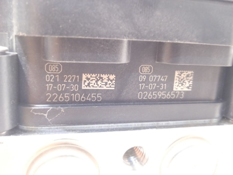 Recambio de abs para opel astra k sports tourer selective referencia OEM IAM 39120571 2265106455 269837