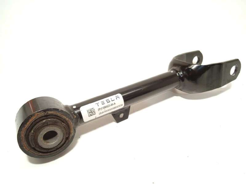 BRAZO SUSPENSION SUPERIOR TRASERO DERECHO 118842300A 