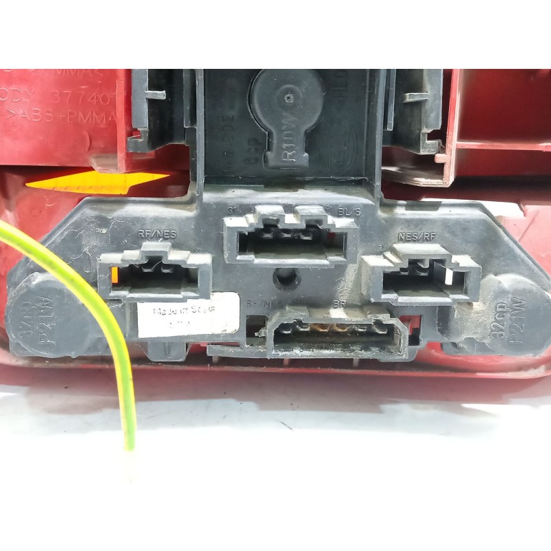 Recambio de piloto trasero derecho para volkswagen golf iv (1j1) 1.4 16v referencia OEM IAM 1J6945096T  