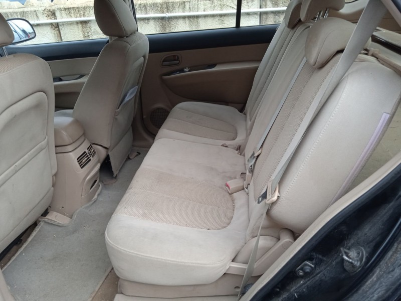 kia carens iii monospace (un) del año 2009