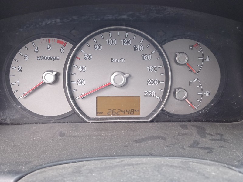 kia carens iii monospace (un) del año 2009