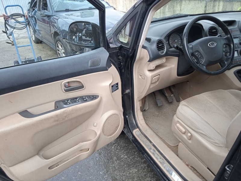 kia carens iii monospace (un) del año 2009