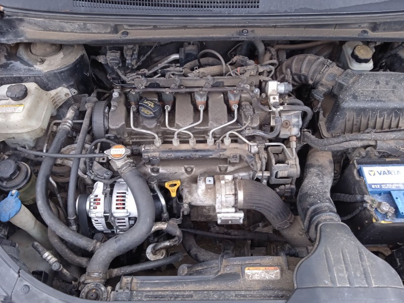 kia carens iii monospace (un) del año 2009