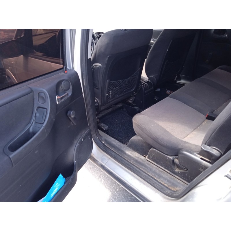 opel zafira a monospace (t98) del año 2005