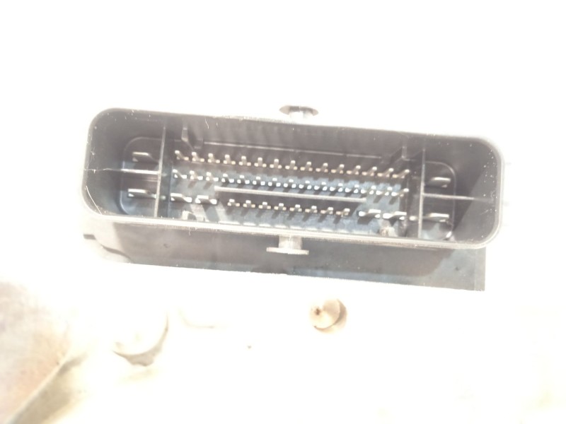 Recambio de abs para toyota yaris (_p21_, _pa1_, _ph1_) 1.5 hybrid (mxph10) referencia OEM IAM 445400D780 0265957151 970448