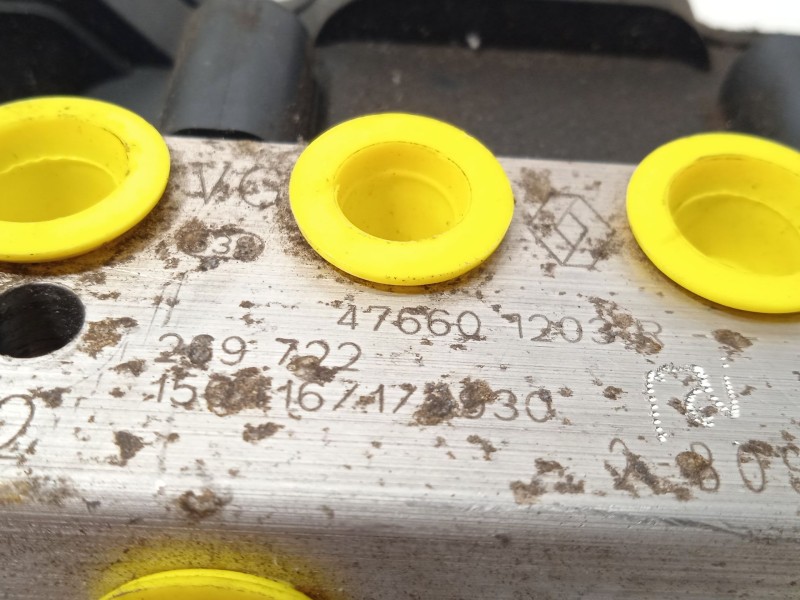 Recambio de abs para renault captur zen referencia OEM IAM 476601203R 2265106516 269722