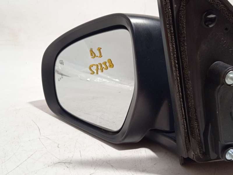 RETROVISOR IZQUIERDO 8470254PM0 