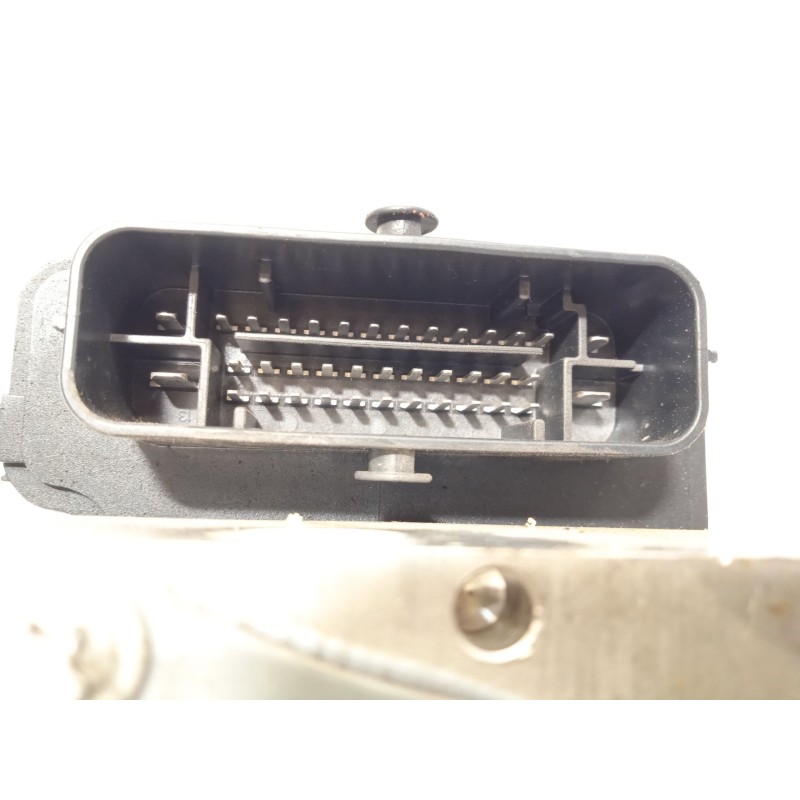 Recambio de abs para dacia sandero ii tce 90 (b8m1, b8ma) referencia OEM IAM 476605492R 269633 2265106516