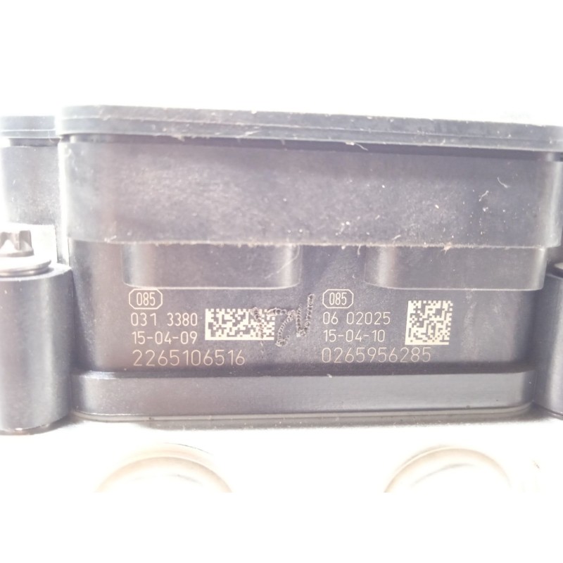 Recambio de abs para dacia sandero ii tce 90 (b8m1, b8ma) referencia OEM IAM 476605492R 269633 2265106516