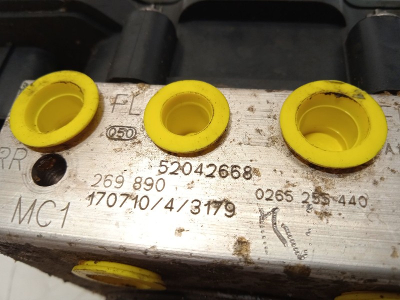 Recambio de abs para fiat 500 1.2 referencia OEM IAM 52042668 2265106579 269890