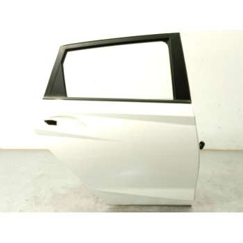 PUERTA TRASERA DERECHA 77004Q0400 