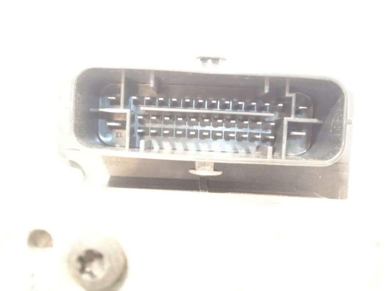 Recambio de abs para kia pro_cee´d ( ) drive referencia OEM IAM 58920A2210 6158945200 A258920500