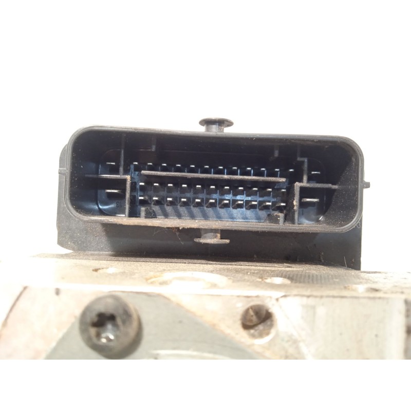 Recambio de abs para hyundai i20 active 1.4 referencia OEM IAM 58920C8250 6158945200 C858920550