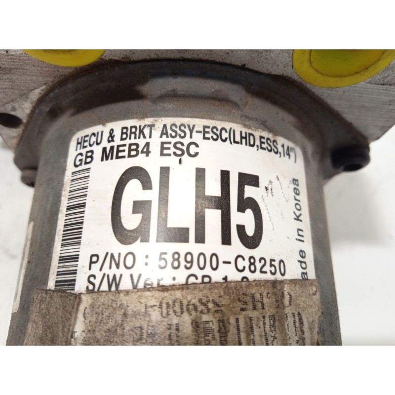 Recambio de abs para hyundai i20 active 1.4 referencia OEM IAM 58920C8250 6158945200 C858920550