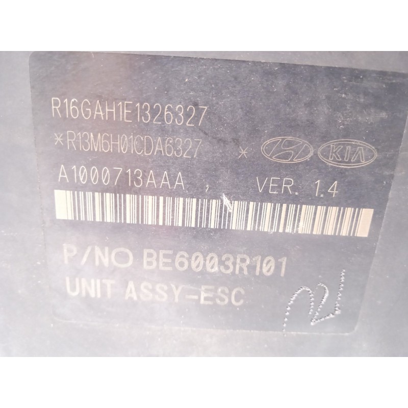 Recambio de abs para hyundai tucson tecno 2wd referencia OEM IAM 58920D7101 BE6003R101 80BH6013R101